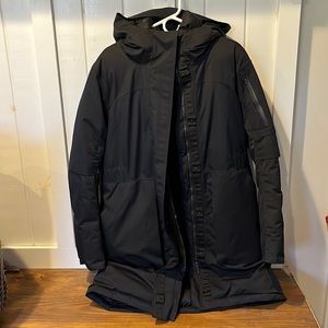 Lululemon winter warrior parka jacket